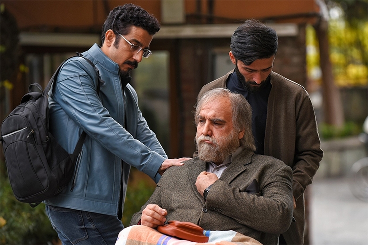 داده‌های امور ارتباط با مخاطبان اداره کل روابط‌عمومی سازمان صداوسیما نشان می‌دهد که سریال «الگوریتم» شبکه ۳ سیما یکی از سریال‌های پرمخاطب این روز‌های تلویزیون است و این مجموعه نمایشی پلیسی در برقراری ارتباط با علاقه‌مندان به این ژانر موفق بوده است.