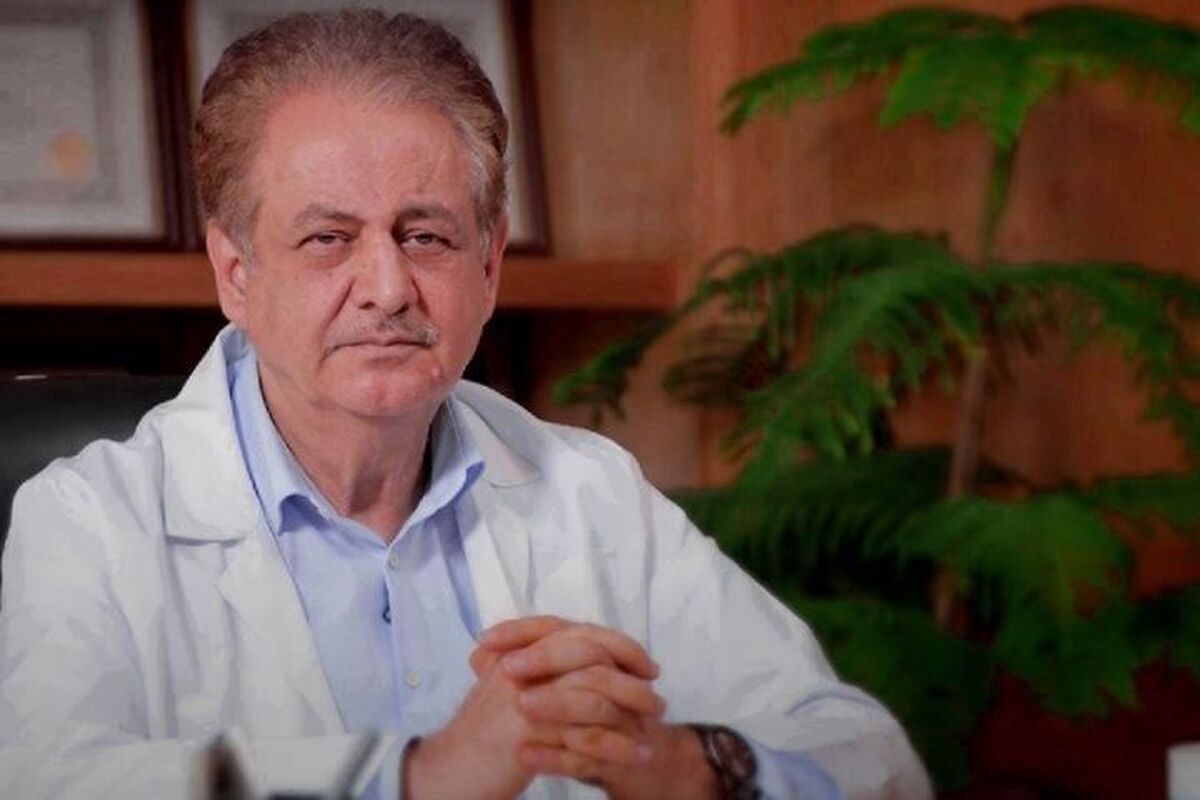 فوق‌تخصص بیماری‌های عفونی و عضو هیئت‌علمی علوم پزشکی دانشگاه شهید بهشتی، با اشاره به طغیان ویروس آنفلوآنزا در فصل جاری، بر شروع سریع درمان با داروی ضدویروس تأکید و از اشغال تخت‌های بیمارستانی توسط موارد ابتلا به ذات‌الریه ناشی از این بیماری خبر داد.