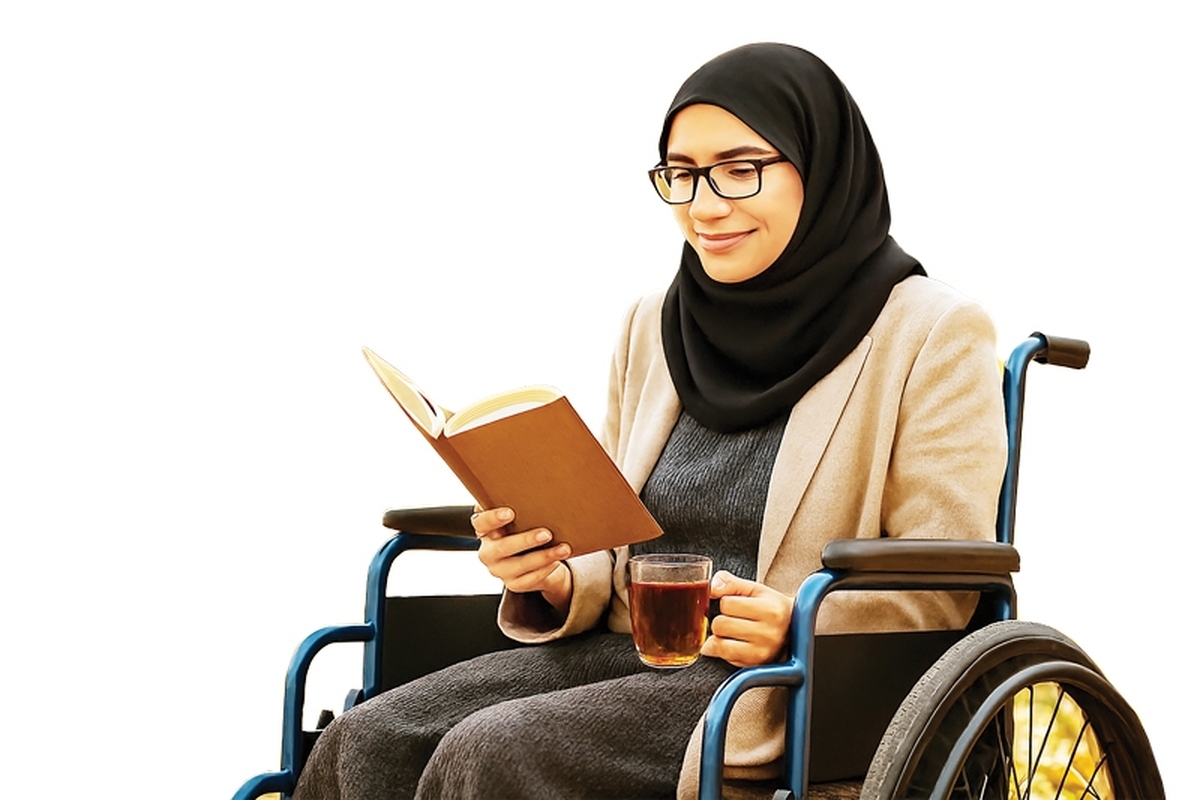 فردا ۱۲آذرماه (۳ دسامبر) به‌عنوان «روز جهانی معلولین»، ابتکاری از سوی سازمان ملل متحد (UN) است. هدف اصلی این نام‌گذاری، افزایش آگاهی عمومی درباره حقوق، کرامت و وضعیت معلولین در همه جنبه‌های زندگی سیاسی، اجتماعی، اقتصادی و فرهنگی است. سازمان ملل می‌خواست توجه جامعه جهانی را به چالش‌های پیش‌ روی این افراد جلب کند. البته این روز به‌دنبال ترویج مشارکت کامل و برابر افراد دارای معلولیت در جامعه هم هست.