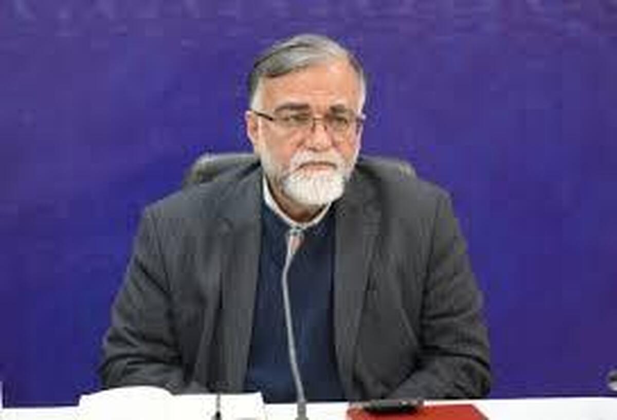 خرم آباد-جام جم آنلاین- معاون سیاسی امنیتی و اجتماعی استاندار لرستان در دیدار با تشکل‌های بسیج دانشجویی استان بر ضرورت مهارت‌آموزی دانشجویان تاکید کرد.