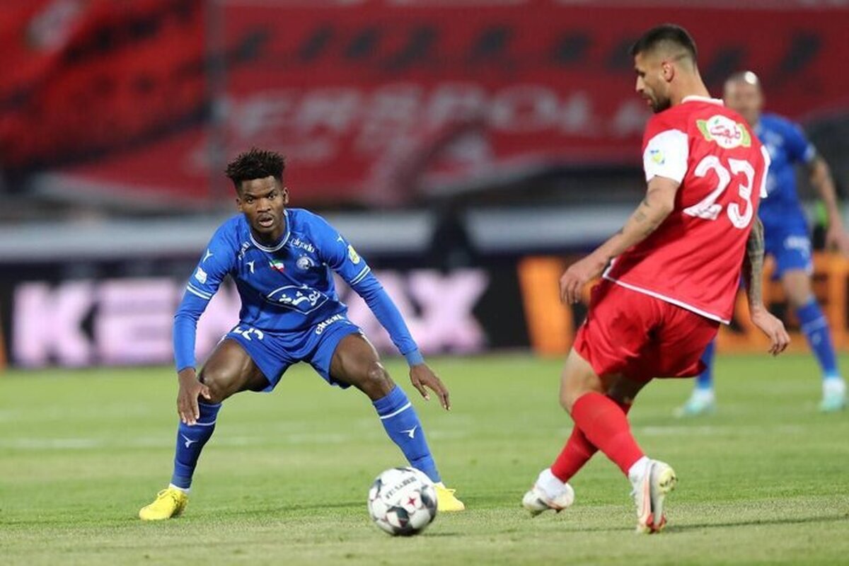 با اعلام سازمان لیگ، تیم های فوتبال پرسپولیس و استقلال روز جمعه ۱۴ آذر در ورزشگاه امام خمینی (ره) به مصاف هم می روند.