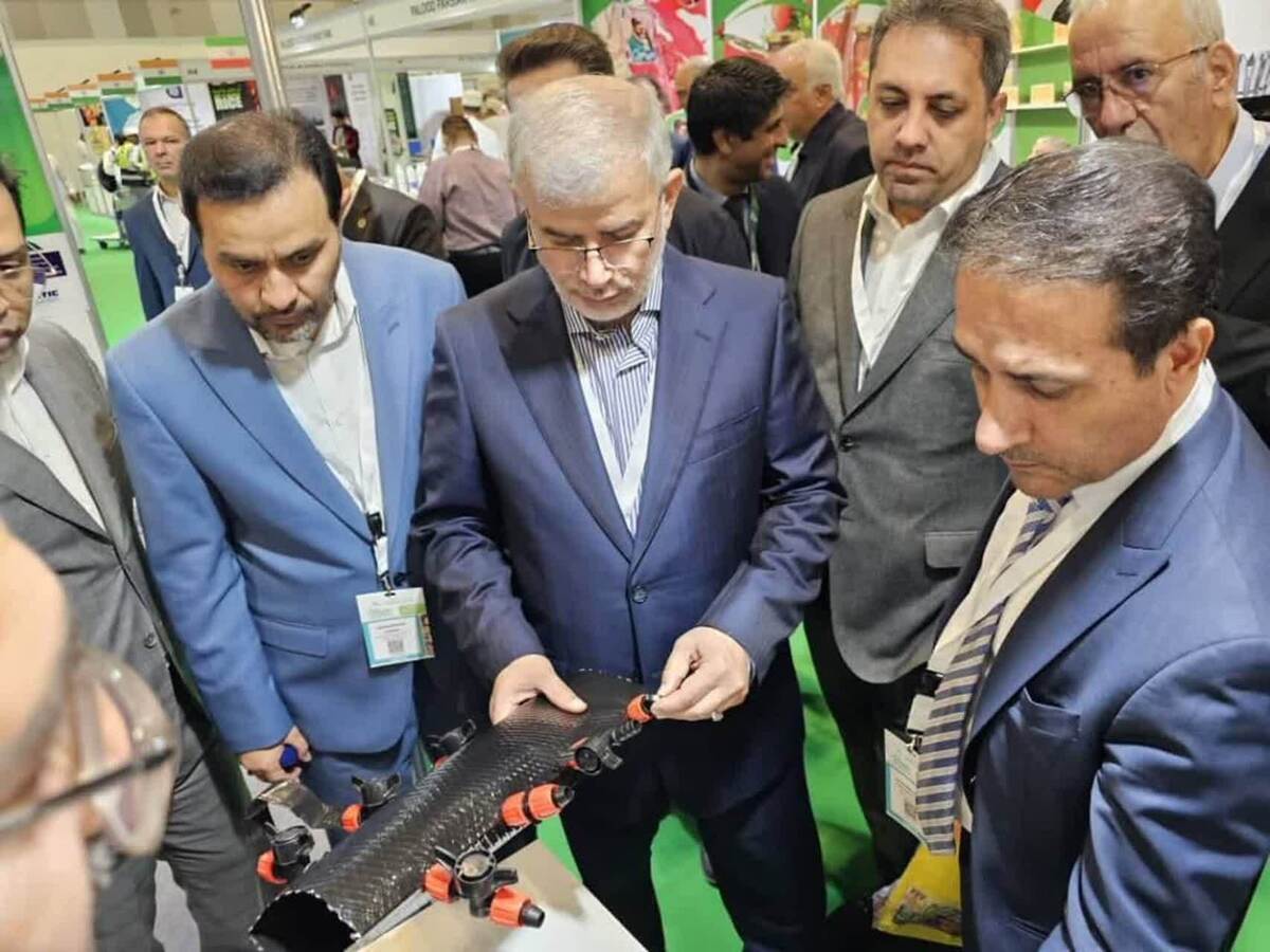 مدیرکل صنعت، معدن و تجارت استان البرز از بازدید هیات اقتصادی استان به سرپرستی استاندار البرز از هفتمین نمایشگاه بین‌المللی «اگروفود» در مسقط خبر داد و آن را فرصتی مناسب برای شناسایی ظرفیت‌های تجاری و ارتقای مسیر‌های صادراتی استان دانست.