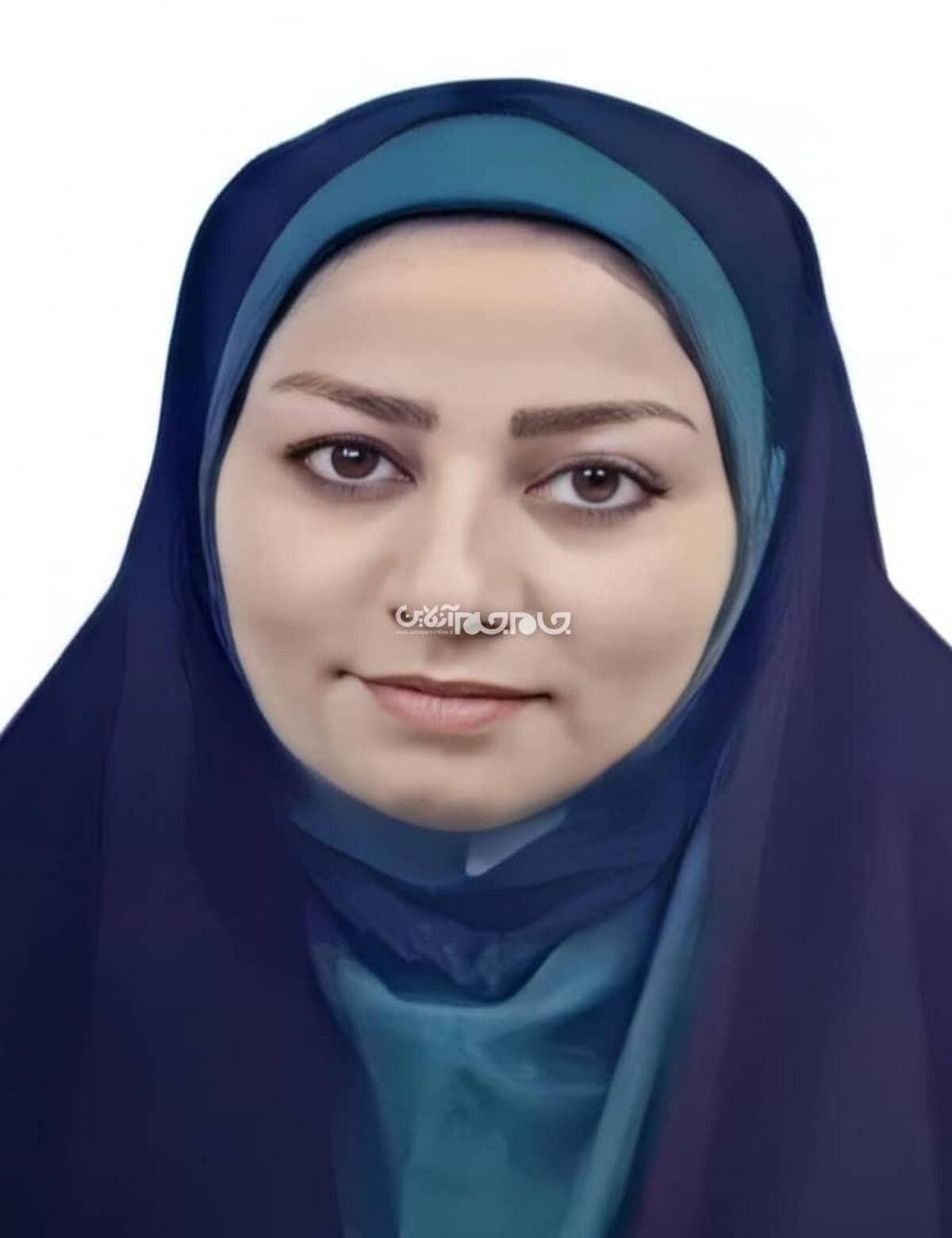 همزمان، ضعف ارتباطات عمومی و نبود یک مرجع واحد برای اطلاع‌رسانی، چالش‌های دیگری را پدید آورده است. پیام‌های متناقض، تأخیر در ارائه اطلاعات معتبر و نبود سخنگوی ثابت برای پل ارتباطی با مخاطب، موجب سردرگمی افکار عمومی، از دست‌رفتن  اعتماد جامعه و افزایش شایعات شده است.