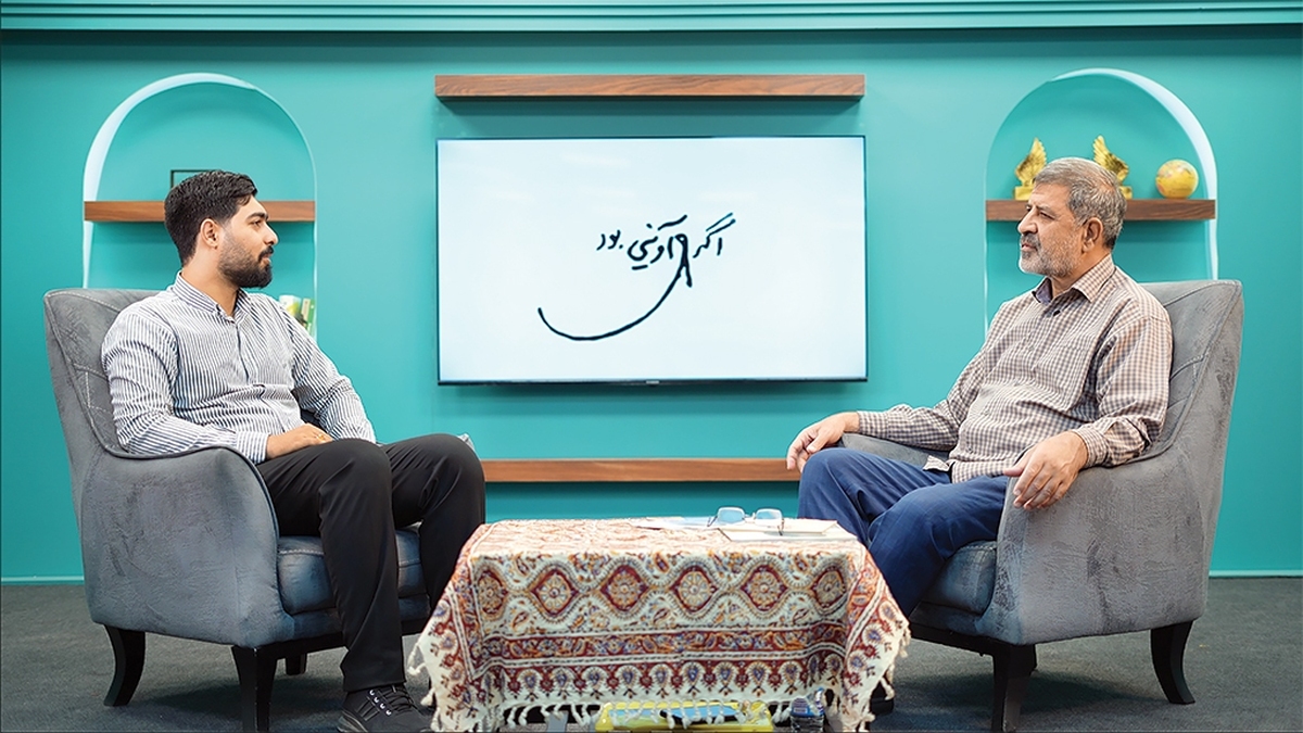 به‌طور قطع یکی از مهم‌ترین اتفاقات تاریخ ایران که در سال ۱۴۰۴ رخ داد، حمله رژیم صهیونیستی به ایران و از آن مهم‌تر پاسخ ایران به این حملات بود؛ روز‌های سخت و طاقت‌فرسایی که با قدرت نیرو‌های مسلح به فتحی تاریخی منجر شد.
شاید بعد‌ها در کتاب‌های تاریخ مدارس نکات ریزتری از جزئیات این جنگ ۱۲ روزه را بخوانیم و مرورشان کنیم، اما آنچه مهم است روز‌های بعد از این جنگ است. درست است که زمان درگیری کمتر از دو هفته بود و در قیاس با جنگ تحمیلی میان ایران و عراق، بسیار کوتاهتر بود، اما تاثیرات آن تا سالیان طولانی باقی خواهد ماند و آیندگان از این‌روز‌ها بسیار خواهند گفت.