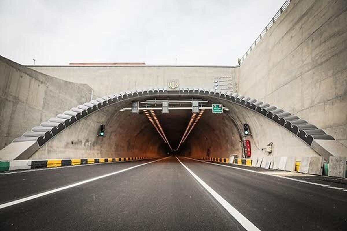 شرکت کنترل ترافیک شهرداری تهران اعلام کرد: مسیر شرق به غرب تونل شهدای غزه به دلیل عملیات تعمیر، نگهداری و کالیبراسیون تجهیزات از ساعت ۲۴ امشب تا ۵ صبح فردا مسدود خواهد بود.
