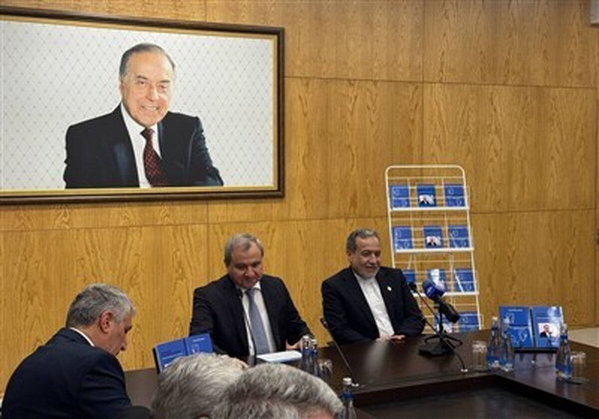 وزیر خارجه کشورمان با اشاره به جنگ تحمیلی ۱۲ روزه آمریکا و رژیم صهیونیستی علیه ایران، گفت: باید ثابت می‌کردیم که دشمنان از طریق جنگ نمی‌توانند به اهداف خود برسند.