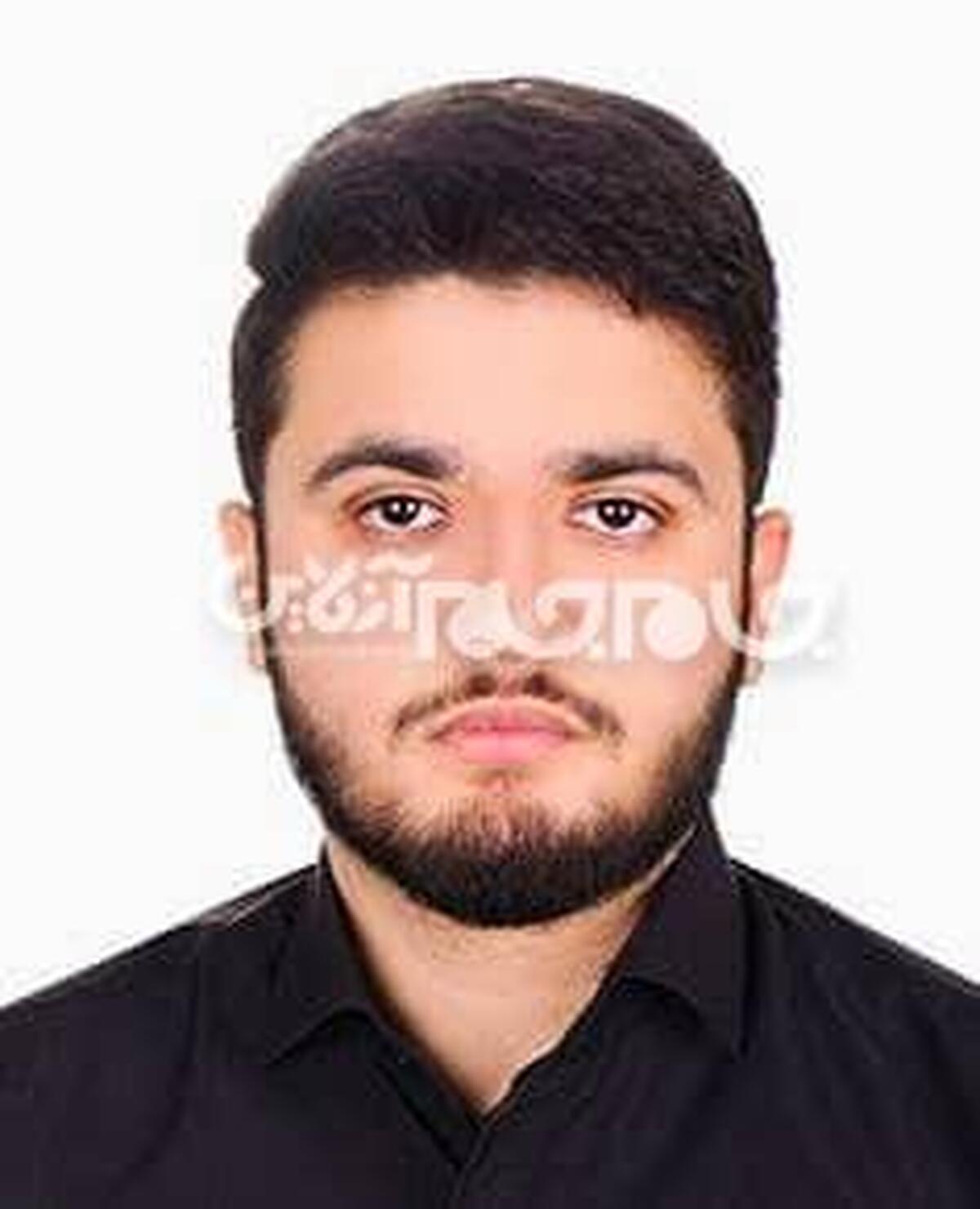 مادر؛ واژه‌ای کوتاه، اما بار آن به بلندای یک زندگی است. مادر گاهی هم پدر می‌شود، وقتی دستانی استوار بر زندگی‌مان کشیده و در دلش همه نگرانی‌ها را فروخورده است