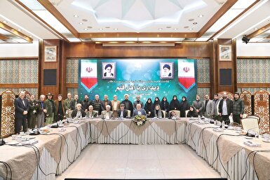 روزگار برقرار مردمان واژه و خیال