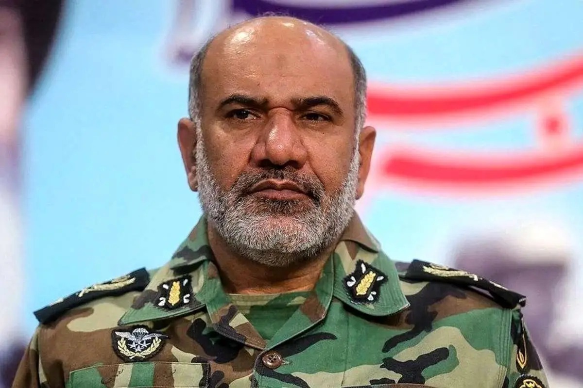 جانشین فرمانده نیروی زمینی ارتش در جمع فرماندهان تیپ ۲۸۴ متحرک هجومی نزاجا گفت: نیروی زمینی در بهترین سطح از آمادگی در حوزه‌های پهپادی، بالگردی، پدافندی و دیگر رسته‌ها قرار دارد.