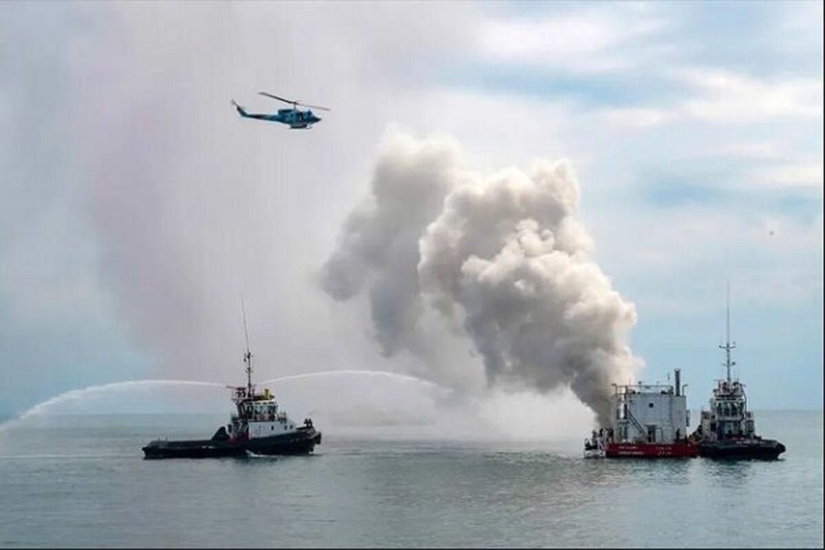 نیروی هوایی اوکراین مدعی شد دو کشتی روسیه را که حامل سلاح و تجهیزات نظامی بوده در دریای خزر هدف قرار داده است.