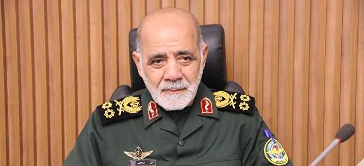 شهید رشید ستون اتاق فکر دفاع مقدس بود