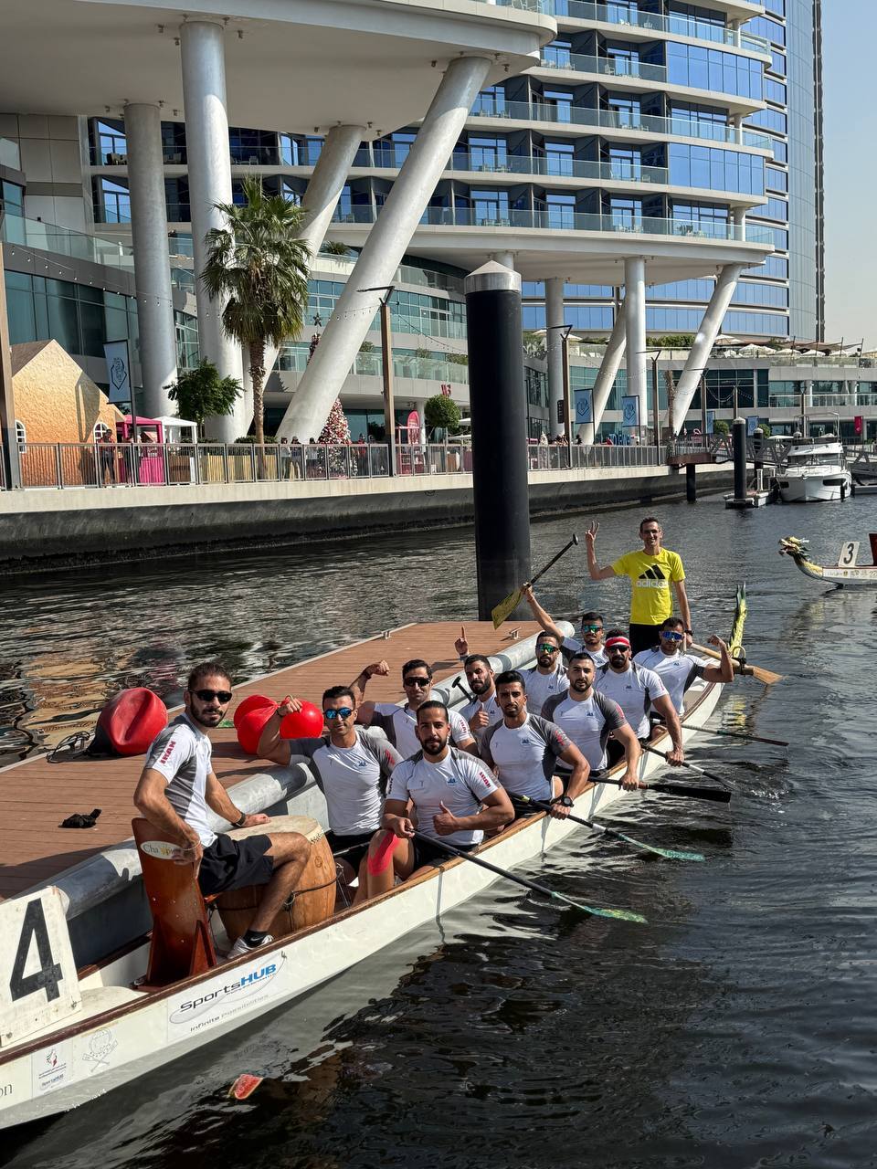 قهرمانی تیم ملی ایران در مسافت ٢٠٠ متر یوروکاپ دراگون‌بوت دبی؛