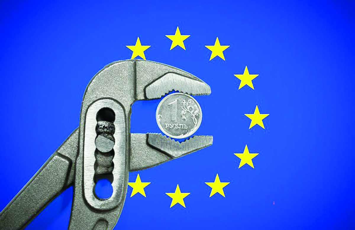 اتحادیه اروپا در روزهای گذشته با تصمیمی بحث‌برانگیز اقدام به مسدود‌سازی دائمی و بدون محدودیت اموال روسیه در خاک کشورهای اروپایی کرد. تصمیمی که چارچوب زمانی و نحوه استفاده از این اموال را به‌طور اساسی تغییر می‌دهد. این اتحادیه در اقدامی تصمیم گرفته دارایی‌های حاکمیتی و به‌ویژه دارایی‌های بانک مرکزی روسیه در این بلوک رابه‌طورنامحدود مسدود نگه دارد،در حالی که پیش از این تمدید مسدودسازی هر شش ماه یک‌بار با اجماع ۲۷ عضو این اتحادیه انجام می‌شد.