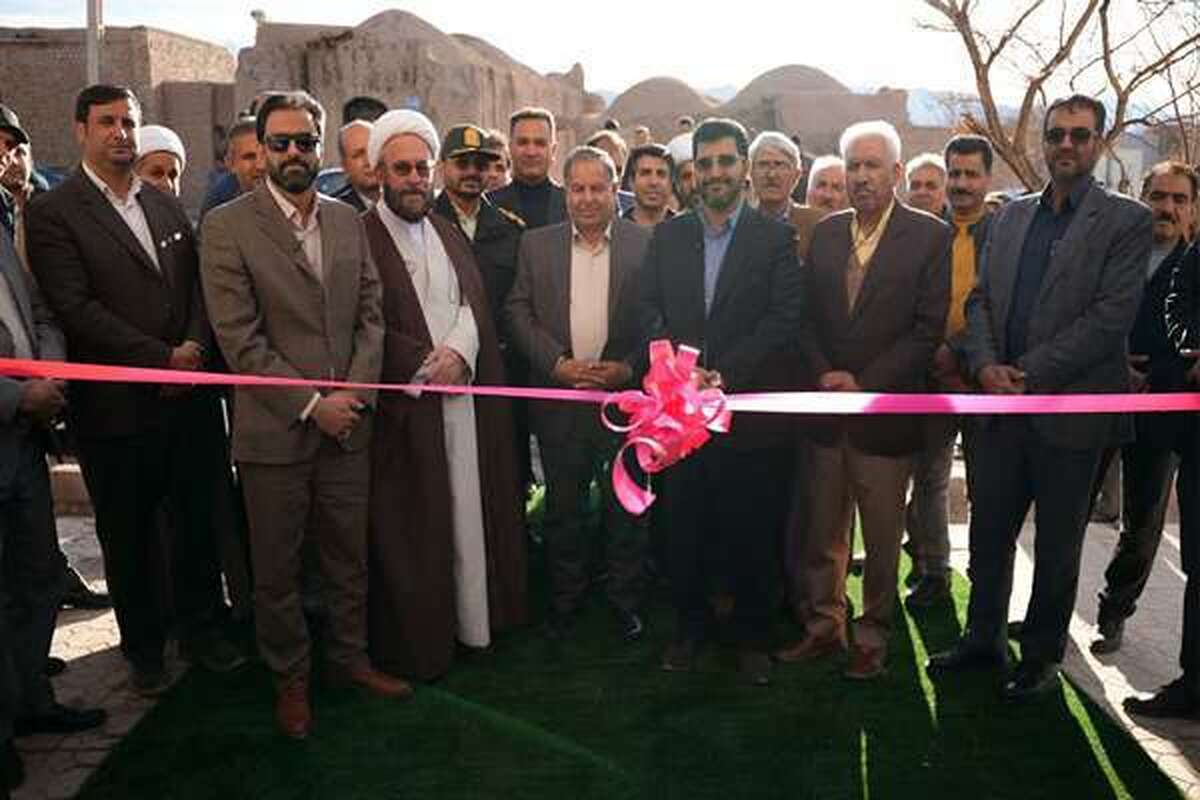 فرهنگسرای «مهر»، با حمایت شرکت ملی صنایع مس ایران و به همت مجتمع مس درآلو، در شهر گلزار شهرستان بردسیر راه‌اندازی شد.