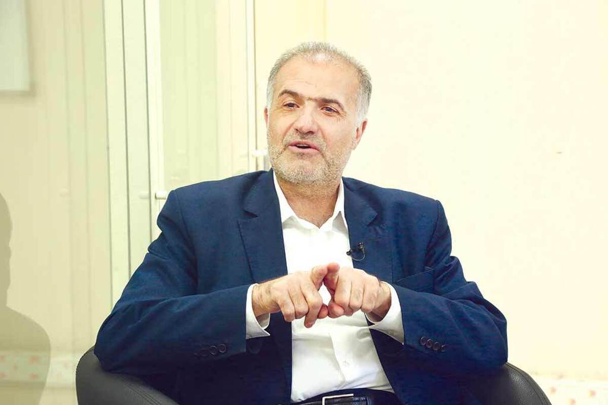 دکتر عباس عراقچی، وزیر خارجه کشورمان، پس از سفر رسمی یک‌روزه به مینسک و گفت‌وگو با مقامات بلاروس، امروز وارد مسکو، پایتخت روسیه، خواهد شد. این سفر در ادامه رایزنی‌های منطقه‌ای و بین‌المللی وزیر خارجه کشورمان انجام می‌شود و به گفته ناظران، می‌تواند گامی مهم در مسیر تعمیق روابط تهران و مسکو در شرایط حساس و پیچیده کنونی جهان باشد.