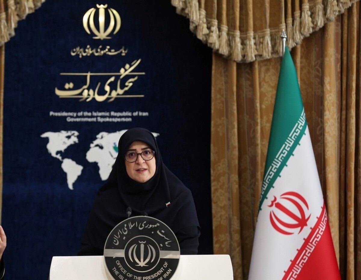 سخنگوی دولت با تاکید بر اینکه استان مرکزی جایی است که عبارت «ما می‌توانیم» معنای واقعی پیدا کرده است، با اشاره به ضرورت ارتباط محکم و مستمر دانشگاه و صنعت، گفت: دانشگاه باید به حل مسائل جامعه اهتمام ویژه داشته باشد.