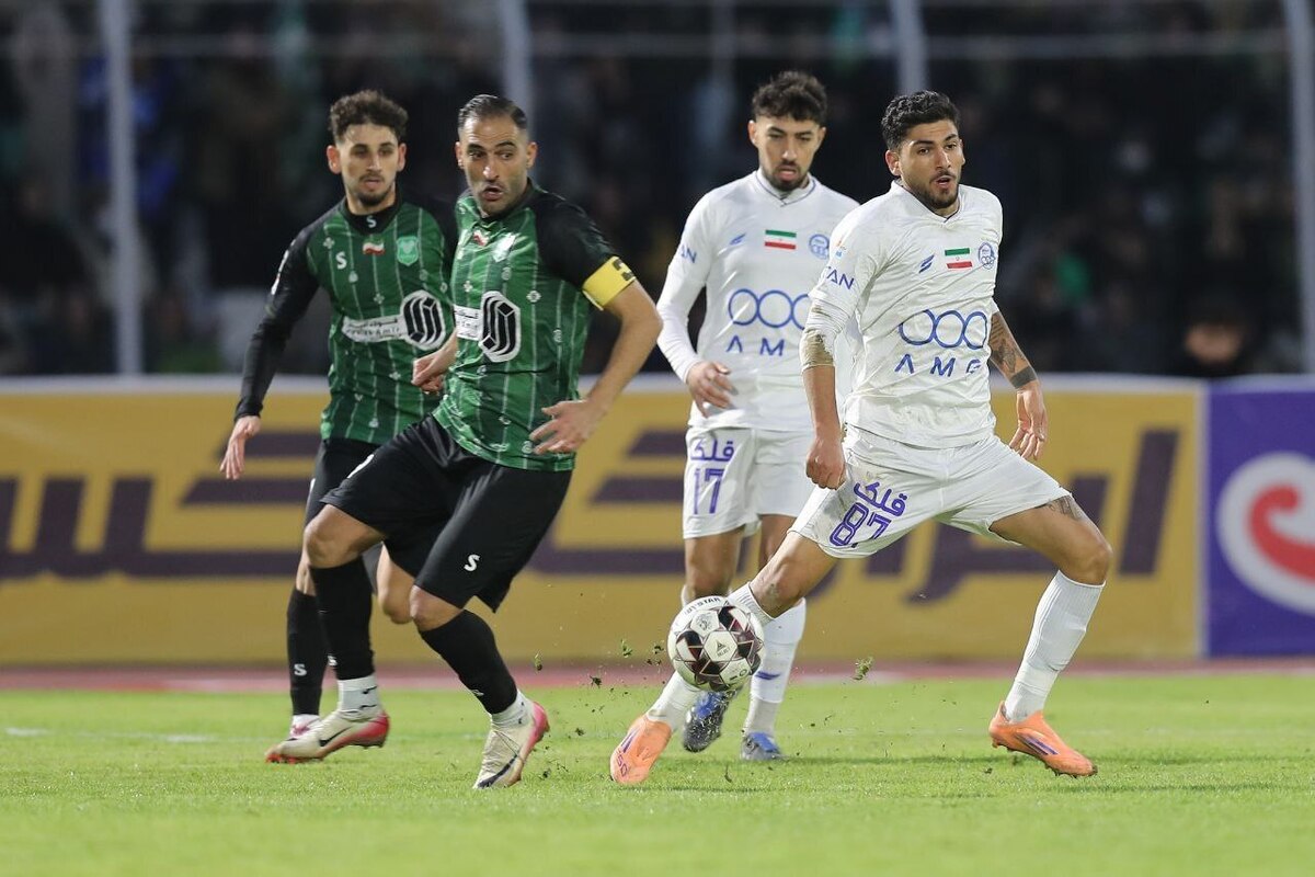 سومین تساوی متوالی استقلال در این فصل و هفتمین تساوی فصل برای تیم ساپینتو. این بار آبی‌ها بازی یک بر صفر برده را مقابل خیبر خرم‌آباد باتساوی عوض کردند‌؛درست مثل هفته‌پیش که مقابل ملوان نتوانستند ازگل زده خود محافظت کنند.