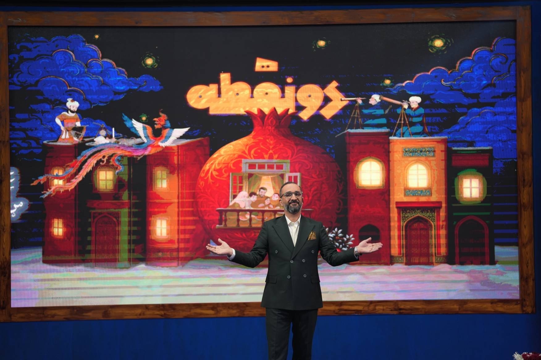 نیما کرمی، مجری برنامه «دو نقطه» شبکه ۲ جایزه «نشان فردوسی» گرفت