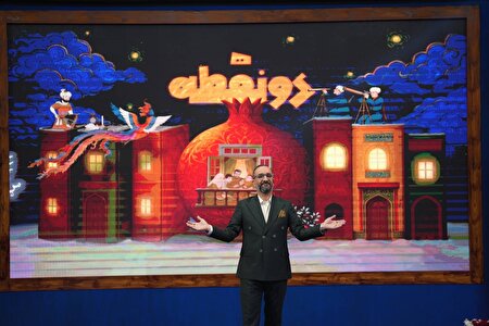 نیما کرمی، مجری برنامه «دو نقطه» شبکه ۲ جایزه «نشان فردوسی» گرفت