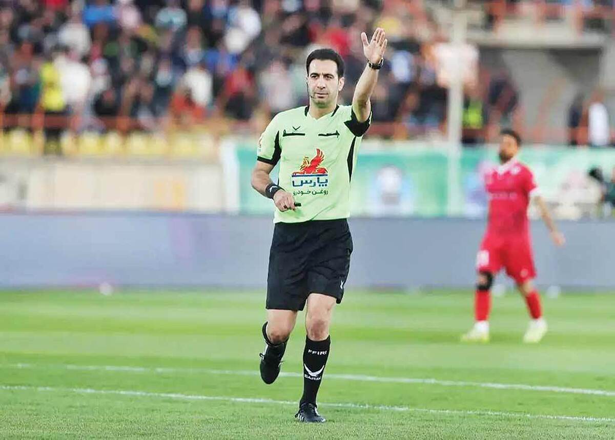  قراربودVARبیاید که اشتباهات داوری رابه حداقل برساندولی حسین عسگری، لبخندی با کنایه می‌زند ومی‌گوید:«مطمئنید؟! این چیزی که مامی‌بینیم برعکس چیزی است که شمامی‌گویید!»این نه حرف او،که حرف خیلی ازکارشناسان داوری است، ازجمله علی میرزابیگی:«اشتباهات کمترکه نه،بیشترهم شده است.» 