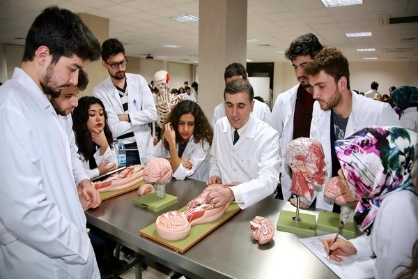 تحصیل در ترکیه؛ انتخابی مناسب برای دانشجویان ایرانی در سال های اخیر تحصیل در ترکیه؛ انتخابی مناسب برای دانشجویان ایرانی در سال های اخیر