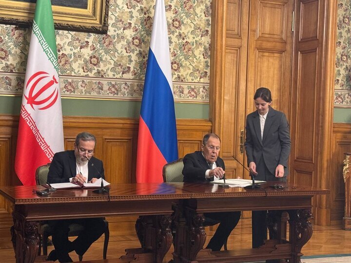 عراقچی: حملات، نمی‌تواند تکنولوژی هسته‌ای ما را تحت تأثیر قرار دهد