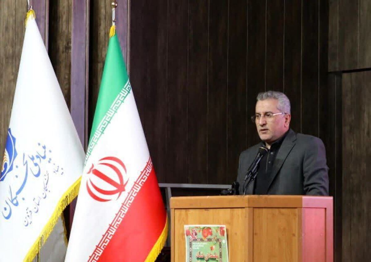 معاون سیاسی، امنیتی و اجتماعی استاندار قزوین بر لزوم پاسداشت آیین‌های کهن ایرانی و نقش‌آفرینی جامعه نخبگانی در پیشرفت علمی و اجتماعی کشور تأکید کرد.