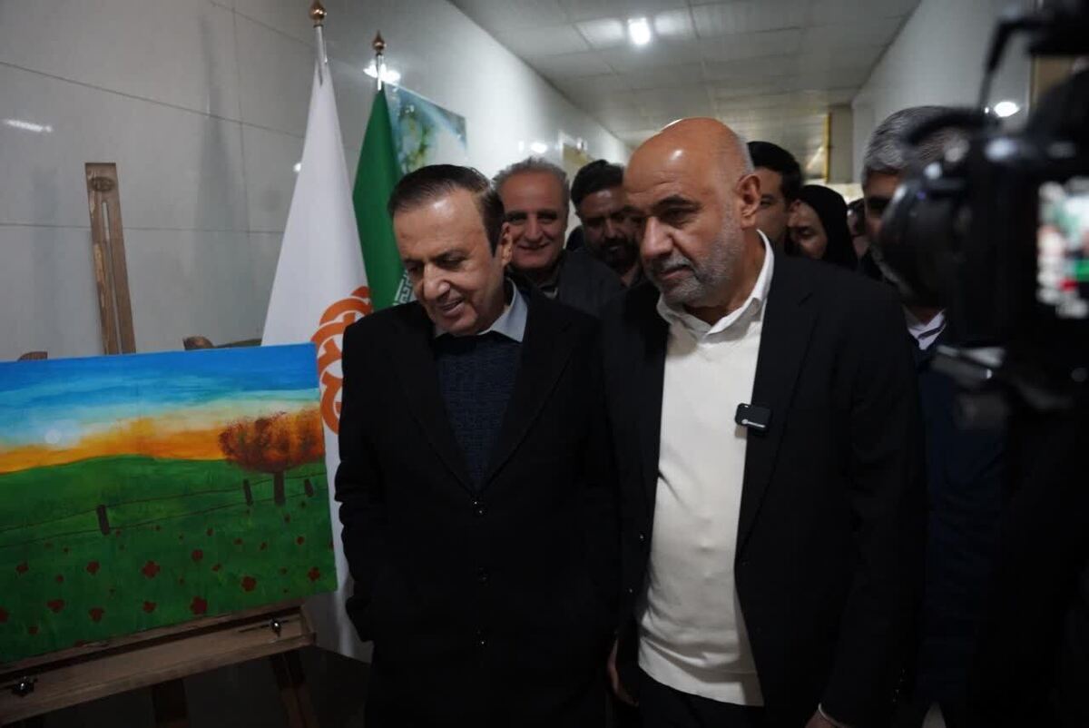 در این بازدید از نزدیک در جریان خدمات ارائه‌شده، ظرفیت‌ها و مسائل این مرکز حمایتی قرار گرفت و بر ضرورت تقویت حمایت‌ها و ارتقای کیفیت خدمات توانبخشی برای جامعه هدف تأکید شد.