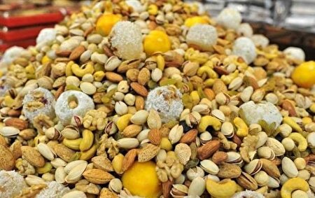 ببینید | تخفیف میوه و آجیل شب یلدا در میادین میوه و تره‌بار