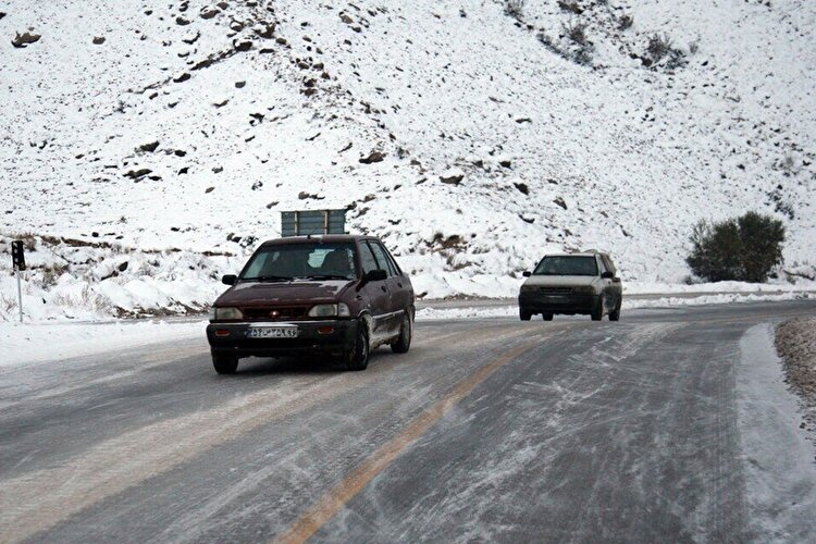 آخرین وضعیت ترافیکی و جوی جاده‌های کشور | انسداد موقت یا کامل چند محور شریانی و غیرشریانی