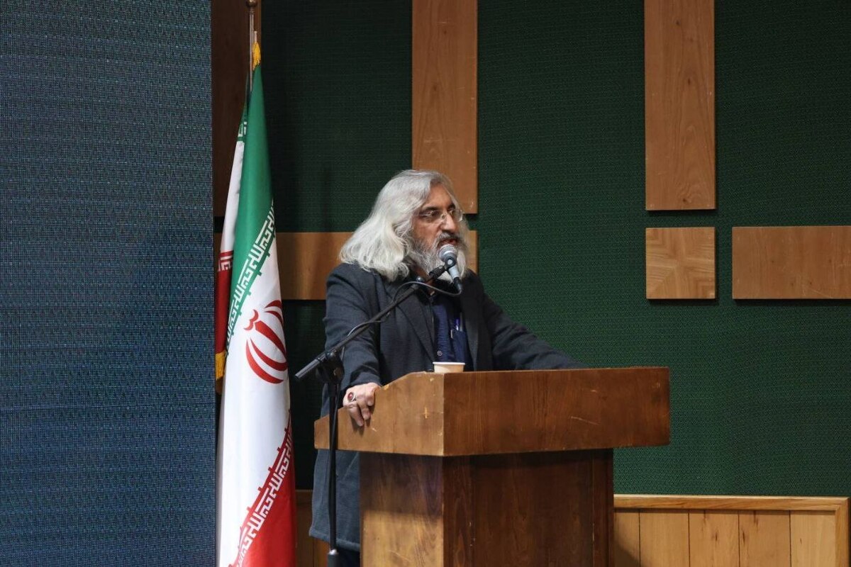 در ادامه برنامه‌های اجلاسیه سراسری مدیران کل مراکز استان‌های سازمان صداوسیمای جمهوری اسلامی ایران، مدیران کل صداوسیمای استان‌ها در نشستی با وحید جلیلی، قائم‌مقام فرهنگی سازمان صداوسیما، به بررسی الزامات راهبری فرهنگی و رسانه‌ای در تراز گفتمان انقلاب اسلامی پرداختند.