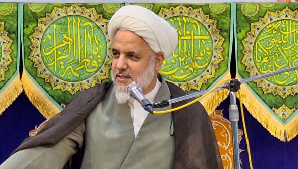 ماه رجب فرصتی  برای نزدیکی به خدا  است