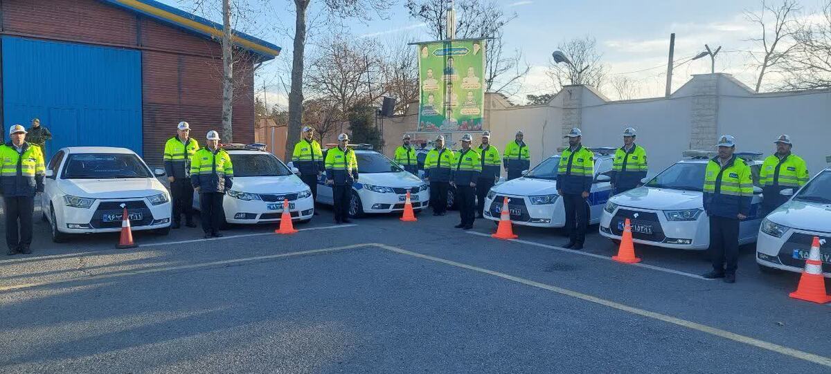 طرح رزمایش انتظامی ترافیکی زمستان ۱۴۰۴ در استان البرز از امروز با مشارکت ۹۶ گروه امدادی و خدمات‌رسان آغاز شد و تا ۱۲ اسفندماه سال جاری ادامه خواهد داشت.