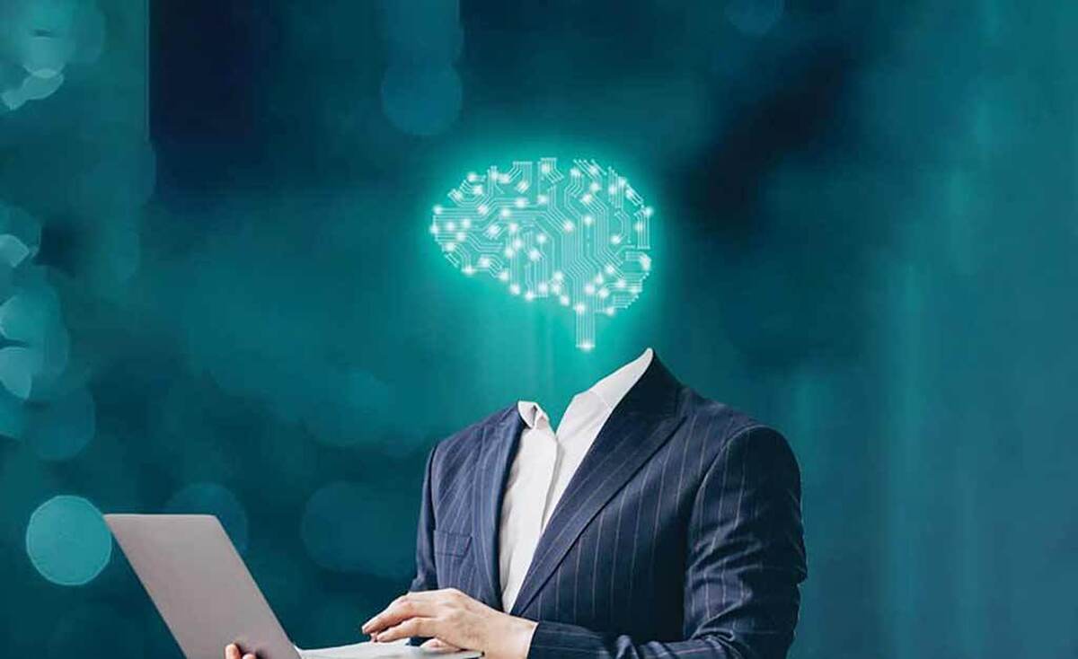 صدای پای تغییرات دیگر یک زمزمه نیست؛ حالا شبیه به غرش لودرهای دیجیتالی می‌ماند که در حال تخریب و بازسازی زیربنای بازار کار جهانی هستند. اگر تا یک دهه پیش، صحبت از جایگزینی انسان با ماشین، سناریوی فیلم‌های علمی ــ تخیلی هالیوودی بود، امروز گزارش‌های اقتصادی معتبرترین نهادهای مالی دنیا، تاریخ دقیق و ابعاد این جایگزینی را با اعداد و ارقام محاسبه می‌کنند.