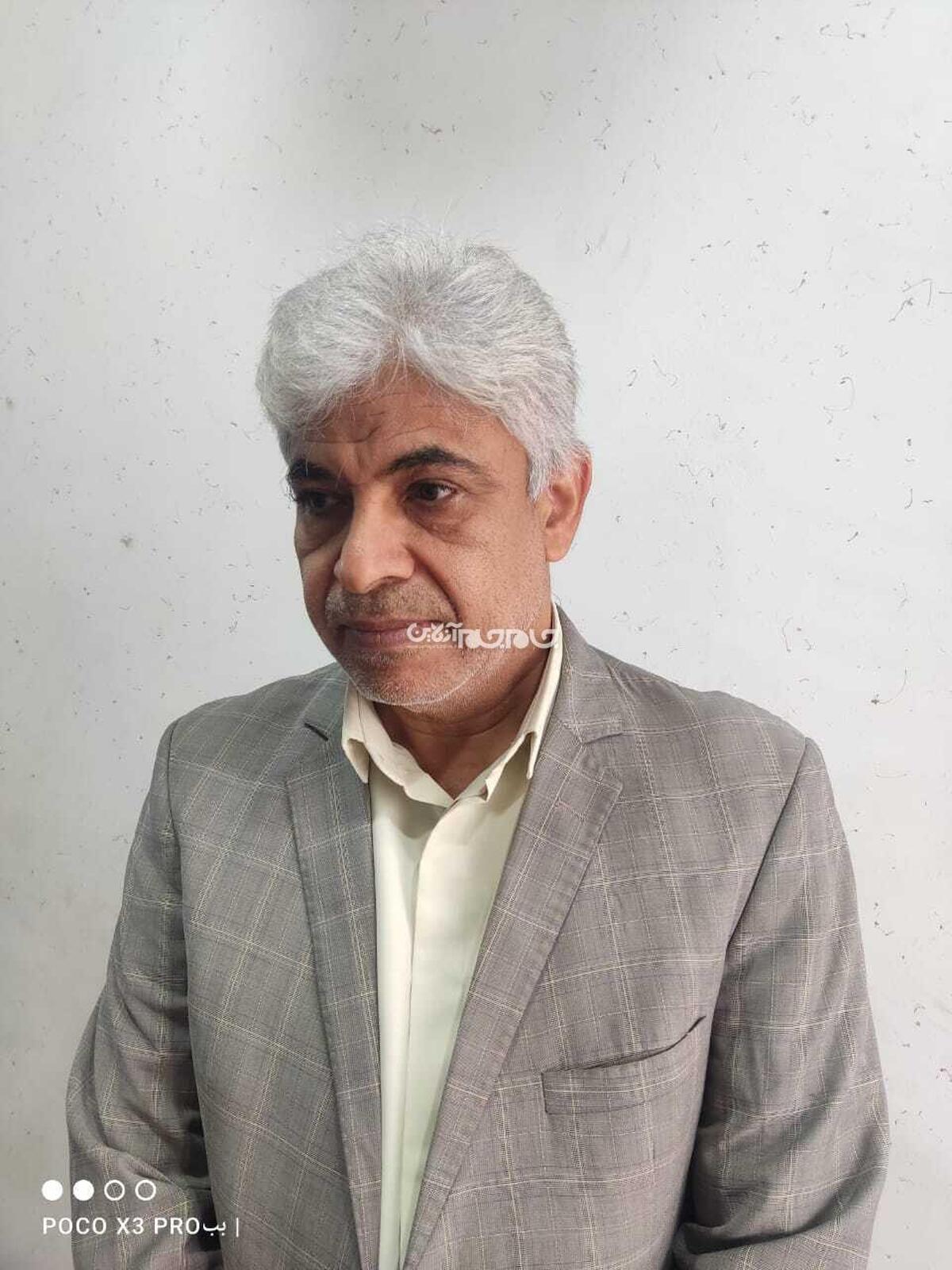 محمدخان دشتی در دوره‌ای از تاریخ ایران زیست که ساختارهای رسمی دولت مدرن یا هنوز شکل نگرفته بودند یا نفوذ محدودی داشتند. در چنین شرایطی، قدرت محلی بر پایه نفوذ اجتماعی، مشروعیت فرهنگی، پیوندهای قومی و توان اداره جامعه استوار بود.