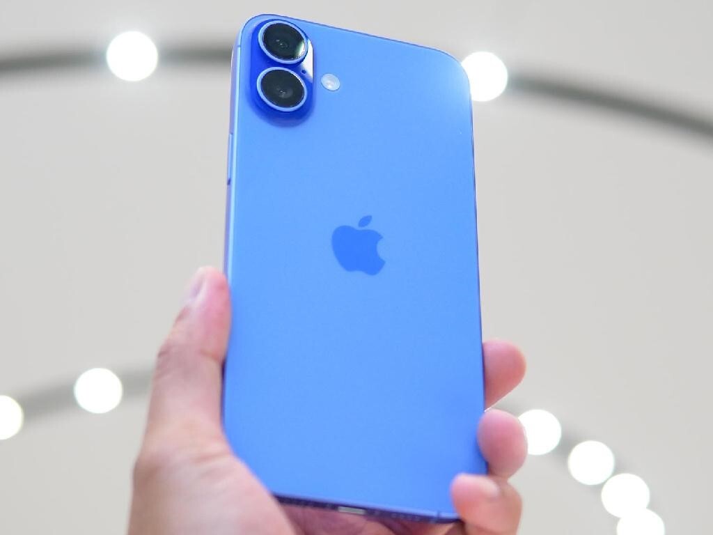 بررسی آیفون ۱۷ ساده: آیا ارزش خرید قسطی را دارد؟