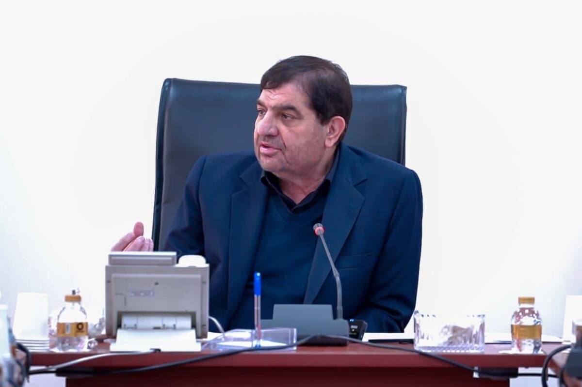 مشاور و دستیار مقام معظم رهبری، در نشست با هیئت رئیسه و اعضای کانون عالی انجمن‌های صنفی کارفرمایی ایران، بر نقش بی‌بدیل بخش خصوصی و کارفرمایان در پیشبرد اهداف توسعه‌ای ملی تأکید کرد و گفت: این تشکل مهم و اثربخش با حضور در سی و یک استان کشور، یک ظرفیت فوق‌العاده برای کشور محسوب می‌شود و می‌تواند تولید و صادرات ایران را با جهش مواجه کند.