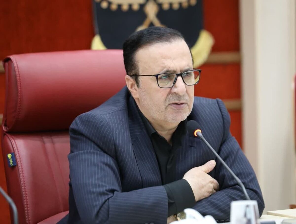 هیات مدیره انجمن خوشنویسان قزوین با استاندار قزوین دیدار و گفتگو کردند.