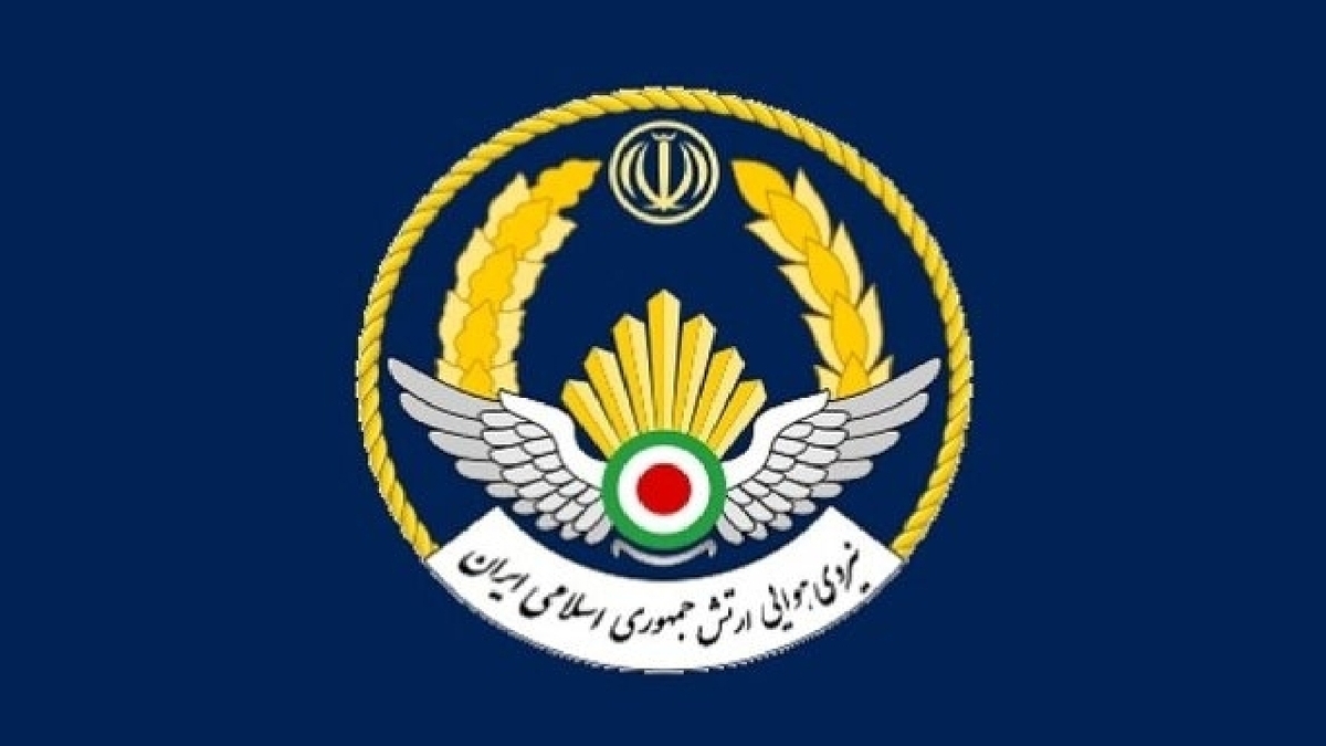 روابط عمومی نیروی هوایی ارتش درباره عبور یک فروند جنگنده از آسمان تهران توضیحاتی ارائه کرد.