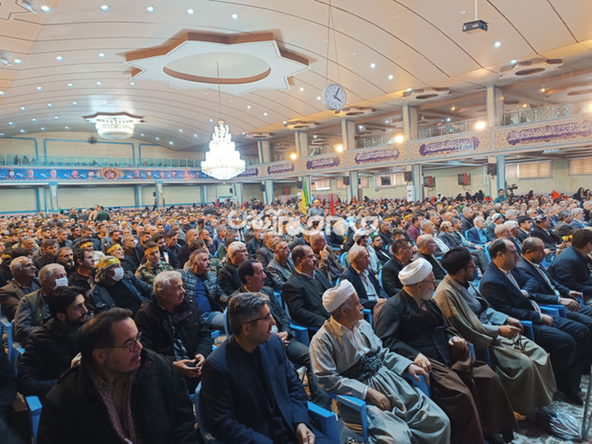 رضا رحمانی، استاندار آذربایجان غربی، در جمع ده‌هزارنفری بسیجیان ارومیه با تأکید بر ظرفیت‌های علمی، فناورانه و مردمی استان گفت آذربایجان غربی با تکیه بر روحیه جهادی و مشارکت مردمی می‌تواند به یکی از استان‌های برتر کشور تبدیل شود.