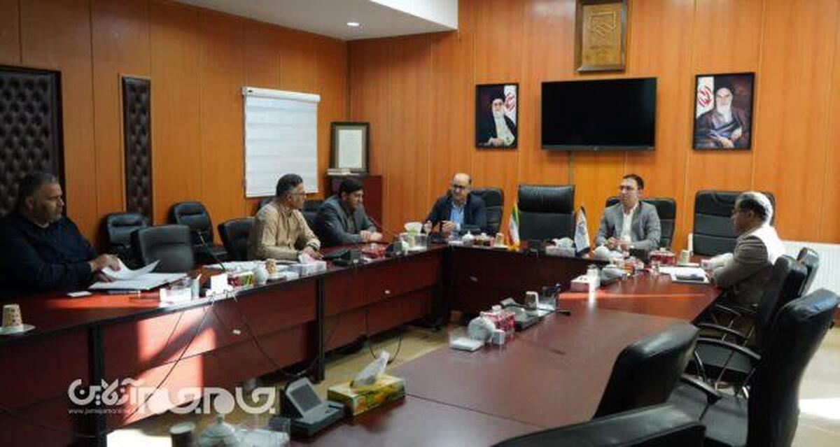 سلمان طوسی خورشیدی، نایب‌رئیس سازمان نظام مهندسی ساختمان استان گلستان ، بر ضرورت حضور متخصصان دارای صلاحیت ایمنی در کارگاه‌های ساختمانی تأکید کرد و هدف اصلی این اقدام را کاهش حوادث کارگاهی و ارتقای جایگاه سرپرست ایمنی عنوان کرد.