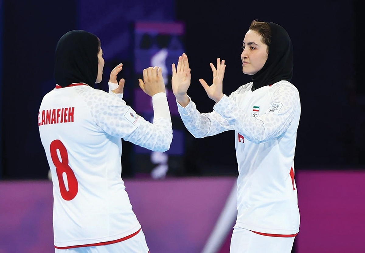 وقتی قرعه‌کشی اولین دوره جام جهانی فوتسال زنان انجام و مشخص شد تیم ملی بانوان ایران در کنار برزیل، ایتالیا و پاناما در یک گروه قرار گرفته‌اند، خیلی‌ها تصور می‌کردند شاگردان شهرزاد مظفر قرار است زنگ تفریح این مسابقات باشند.