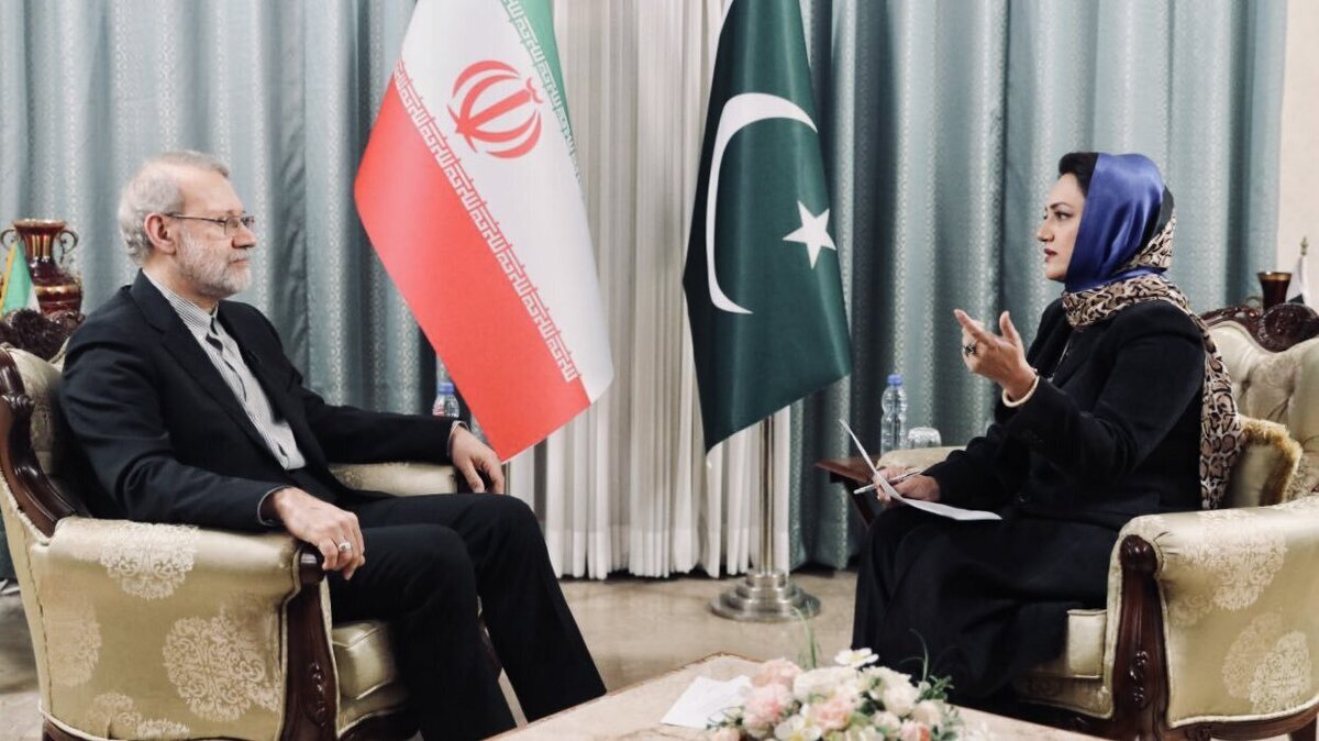 دبیر شورای عالی امنیت ملی گفت: ما قطعا از یک مذاکره واقعی که بر پایه اصول متوازن انجام شود، حمایت می‌کنیم.