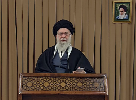 ببینید | توصیه پایانی رهبر انقلاب: برای باران، امنیت، عافیت و برای همه چیز متضرعانه از خدا کمک بخواهیم