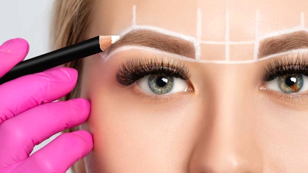 مهم ترین مزیت کاشت ابرو به روش DHI