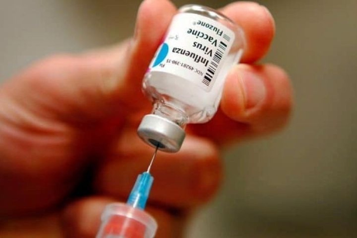 دکتر مریم نصیری، در مصاحبه با رادیو گفت‌و‌گو با تشریح روند رو به رشد ابتلا به آنفولانزا در چند هفته اخیر، بر ضرورت جدی‌گرفتن واکسیناسیون، رعایت پروتکل‌های بهداشتی و پرهیز بیماران از حضور در مجامع تأکید کرد.