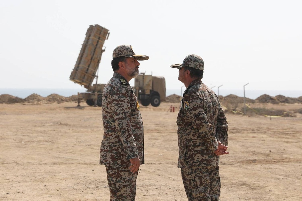 جانشین نیروی پدافند هوایی ارتش با بیان اینکه این نیرو در دفاع مقدس ۱۲ روزه محکم در برابر دشمن ایستاد و در این راه، ۳۹ شهید را تقدیم کشور کرد، گفت: پدافند هوایی ارتش همواره در حالت آماده‌باش ۱۰۰ درصد است تا از ایران دفاع کند.