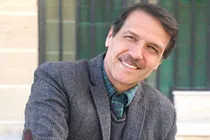 شعر آیینی؛ زبان بیداری و کنش اجتماعی