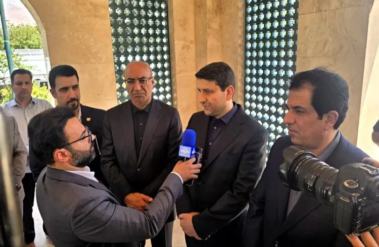 زیرساخت‌های ارتباطی مسیر تردد زوار اربعین در کرمانشاه تقویت شده است